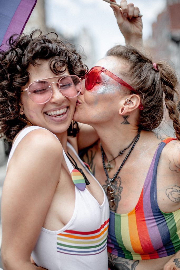 Courting a Bisexual Male or Girl